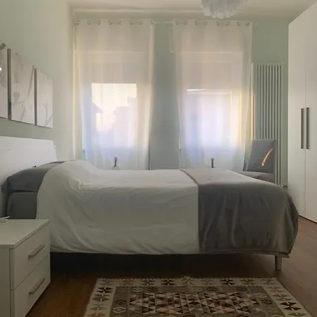 Di Daniela - Daniela's *